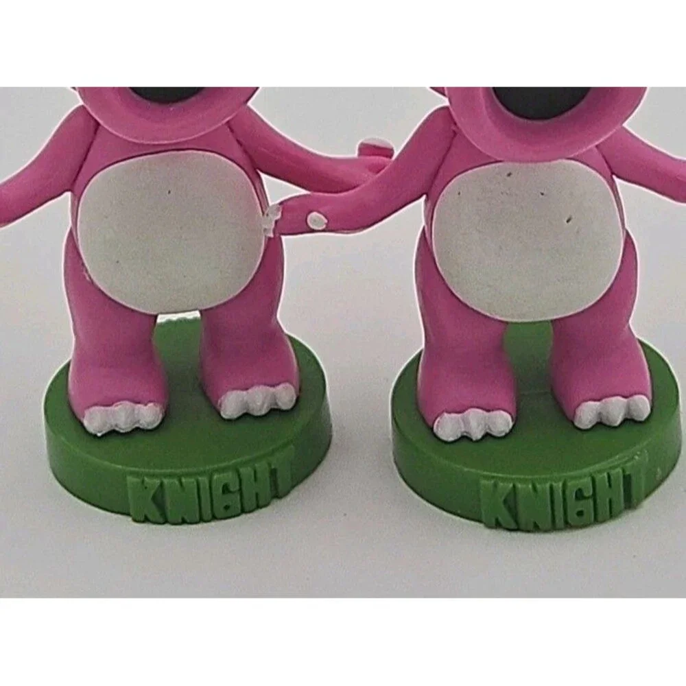 SUPER MARIO CHESS Yoshi Knight Replacement Pieces lot of 2